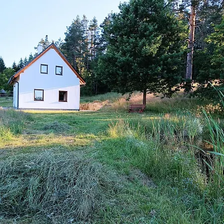 Klidna Lokalita Na Kraji Lesa, Cely Dum S Uschovnu Kol Villa Nova Bystrice Room photo