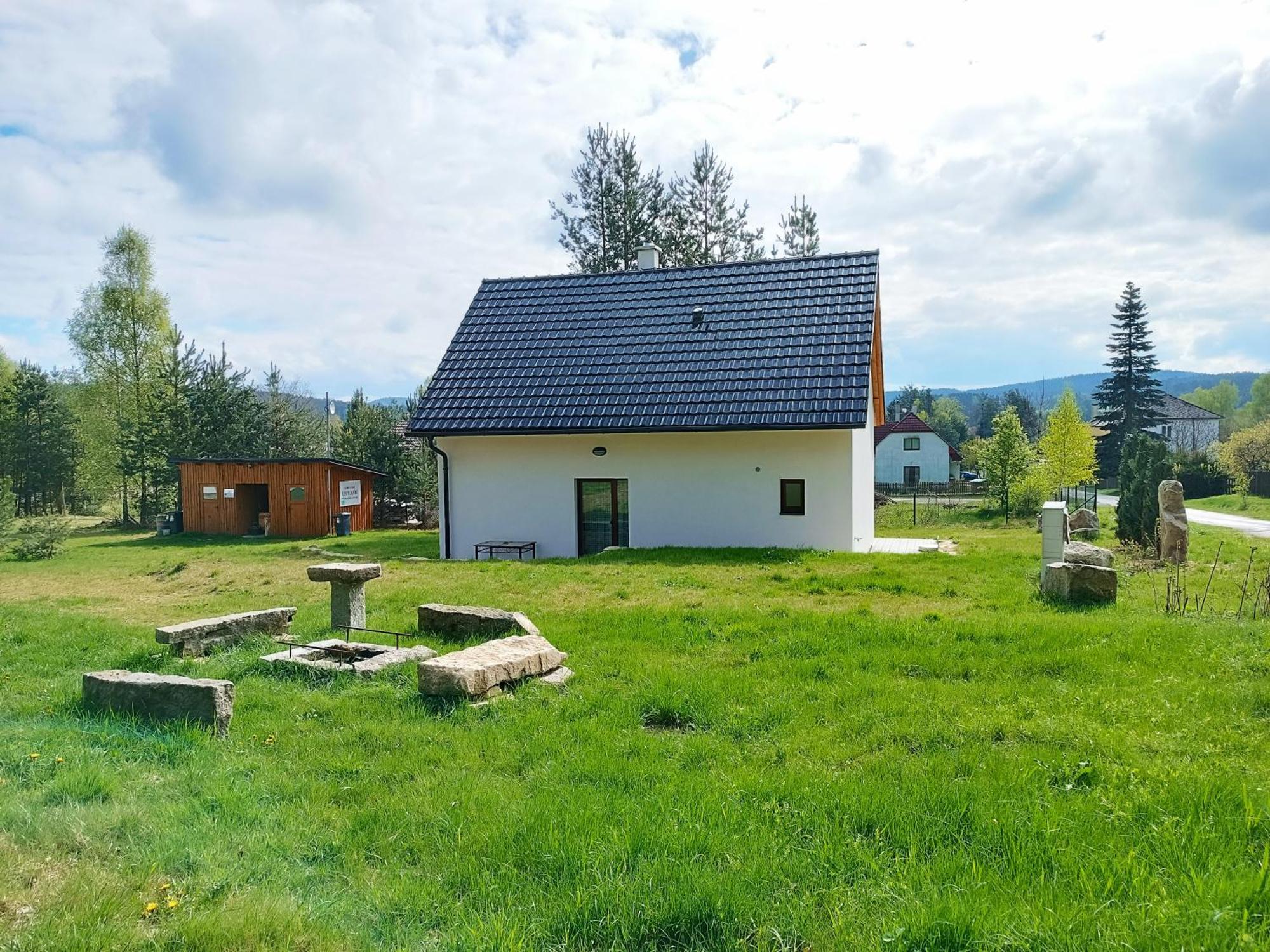 Holiday home Klidna Lokalita Na Kraji Lesa, Cely Dum S Uschovnu Kol