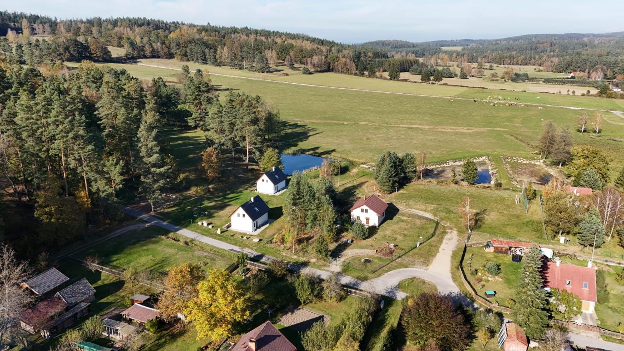 Klidna Lokalita Na Kraji Lesa, Cely Dum S Uschovnu Kol Holiday home *